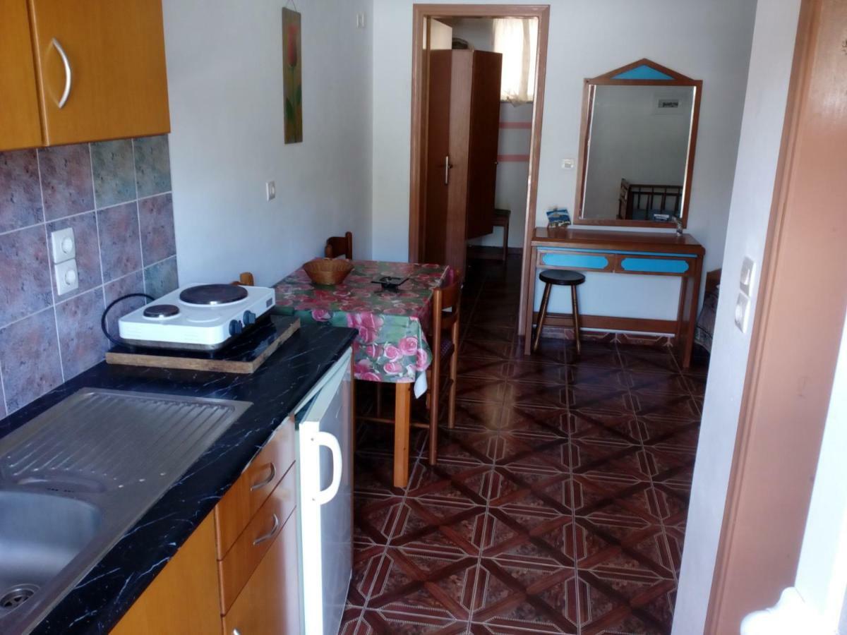 Denise Apartments Кефалос Екстериор снимка