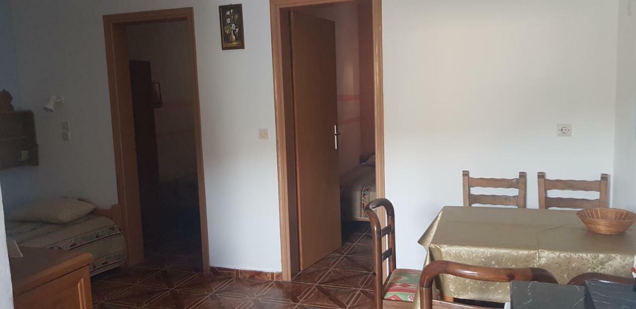 Denise Apartments Кефалос Екстериор снимка