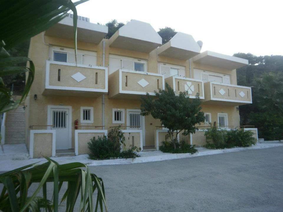 Denise Apartments Кефалос Екстериор снимка