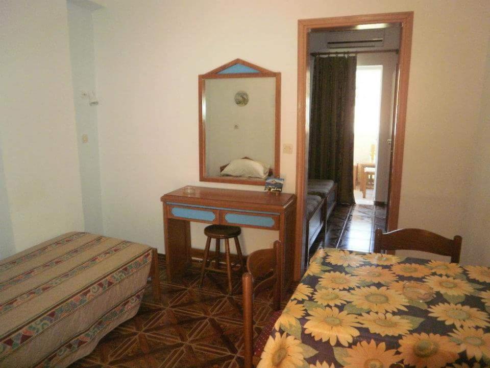Denise Apartments Кефалос Екстериор снимка